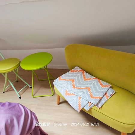 Le Coin Des Artistes Bed & Breakfast Giverny Exterior foto
