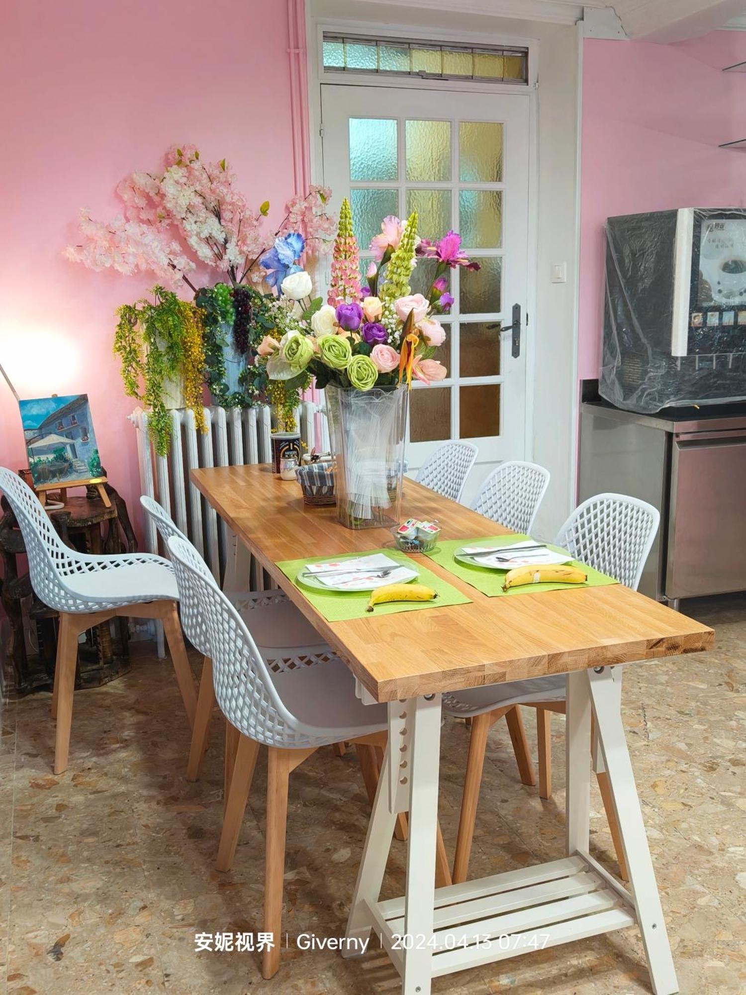 Le Coin Des Artistes Bed & Breakfast Giverny Exterior foto