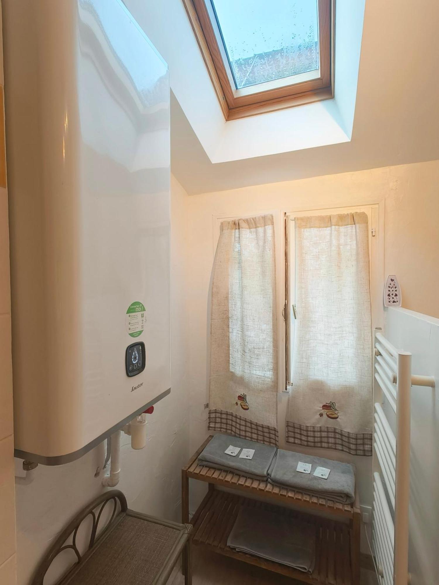 Le Coin Des Artistes Bed & Breakfast Giverny Cameră foto
